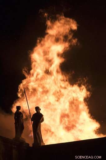 Firefighters battle to preserve priceless artifacts as Rio s National Museum burns