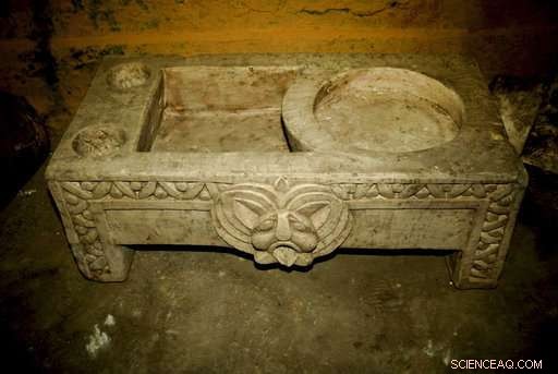 Egyptian Archaeologists Uncover Massive Ancient Roman Bath in Mit Rahina