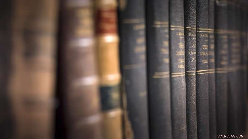 Pressure to Publish in Elite Journals Hampers Innovation in Economic Research, Study Finds