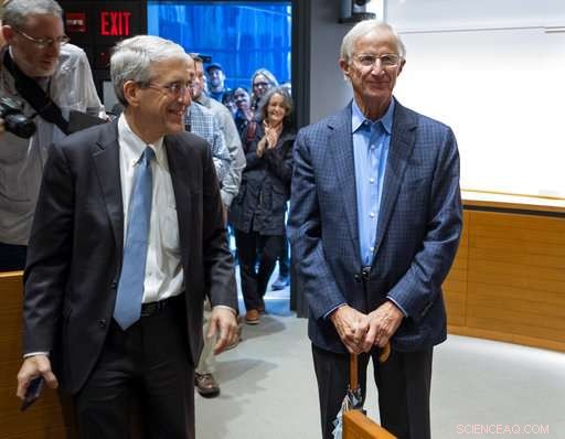 Two U.S. Economists Earn Nobel for Climate‑Driven Growth Research