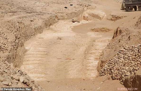 4,500-Year-Old Ramp System Uncovered—How It Helped Build Egypt s Great Pyramids
