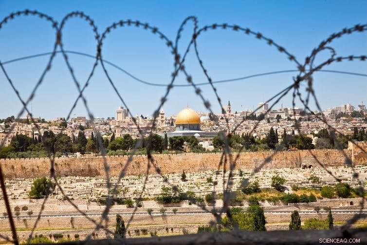 New Research Reveals How Online Interaction Can Reduce Prejudice