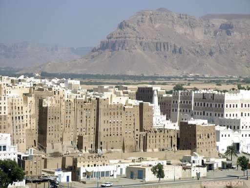 Human Rights Report Reveals Severe Damage to 34 Ancient Yemeni Sites