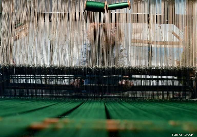 Da Vinci s Design Legacy Powers Tuscany s Silk Weavers