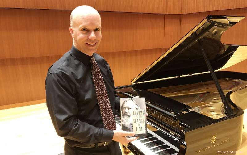 Unveiling the Romantic Secrets Behind Brahms  Composition: A Psychological Analysis