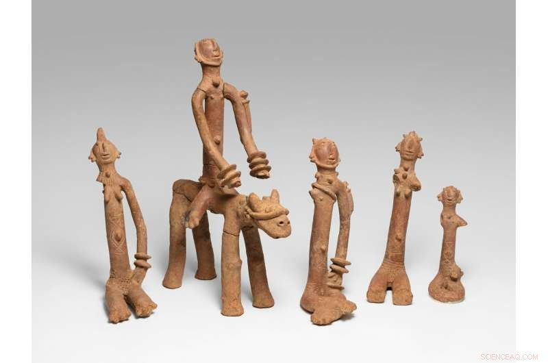 Art Institute of Chicago Unveils Groundbreaking African Art Findings Using Advanced Imaging Technology