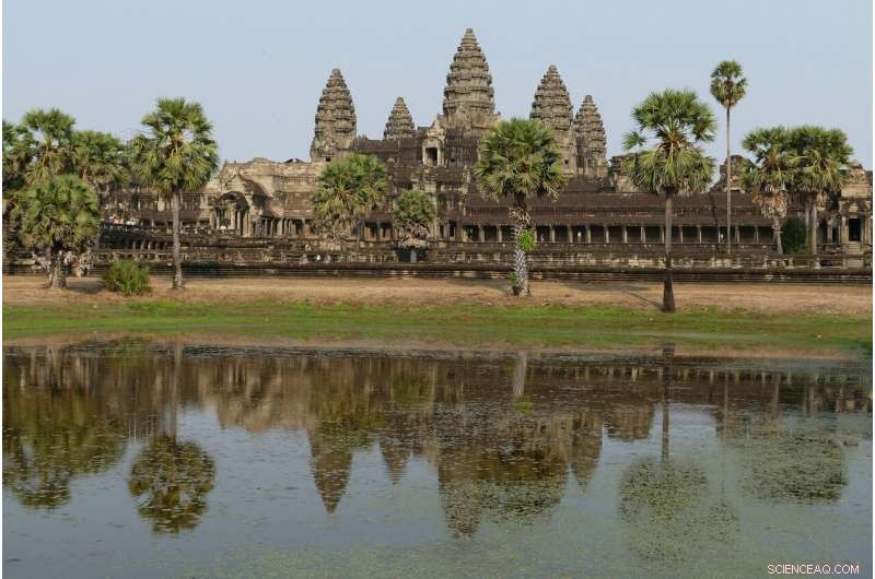 New Study Challenges Conventional View of Angkor s Collapse