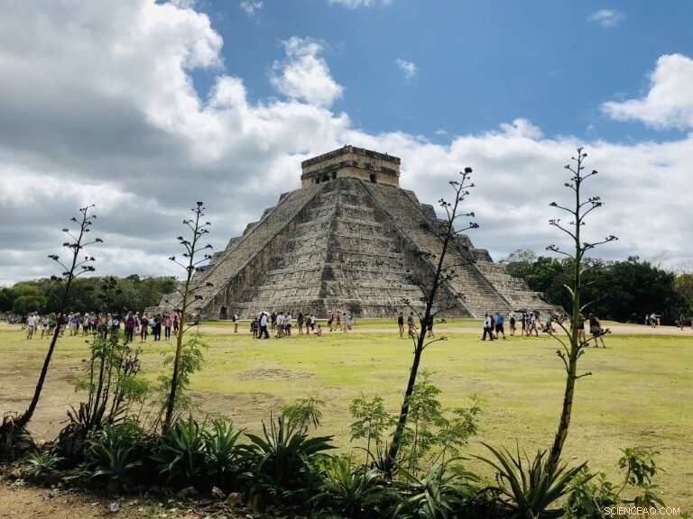 New Discovery: Cave of Relics Unearthed Beneath Chichen Itza Mayan Ruins