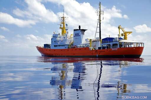 Study Finds Widespread Sexual Abuse of Migrants Targeting Europe