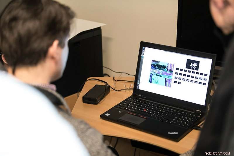 Restoring the Lost Text of Torah Scrolls: A Precise Imaging Technique