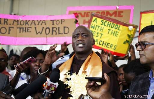 Kenyan Teacher Peter Tabichi, Global Teacher Prize Winner, Urges Investment in Youth