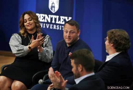 U.S. Colleges Embrace Failure to Reduce Student Stress