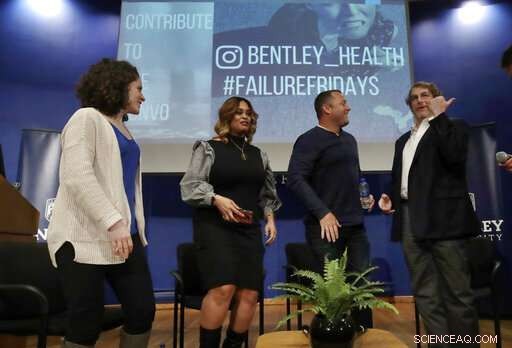 U.S. Colleges Embrace Failure to Reduce Student Stress