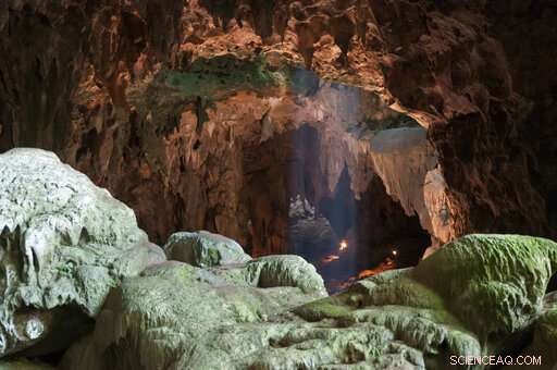 Filipino Researchers Discover New Human Species, Homo Luzonensis, in Callao Cave