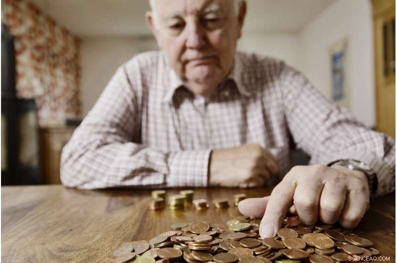 Lower Pensions, Shorter Life: Income Gap Worsens Health Outcomes in Germany