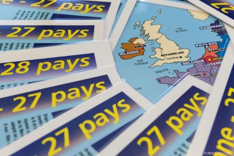 Frequent Brexit Delays Leave Map Makers and Guidebook Publishers in Uncertainty