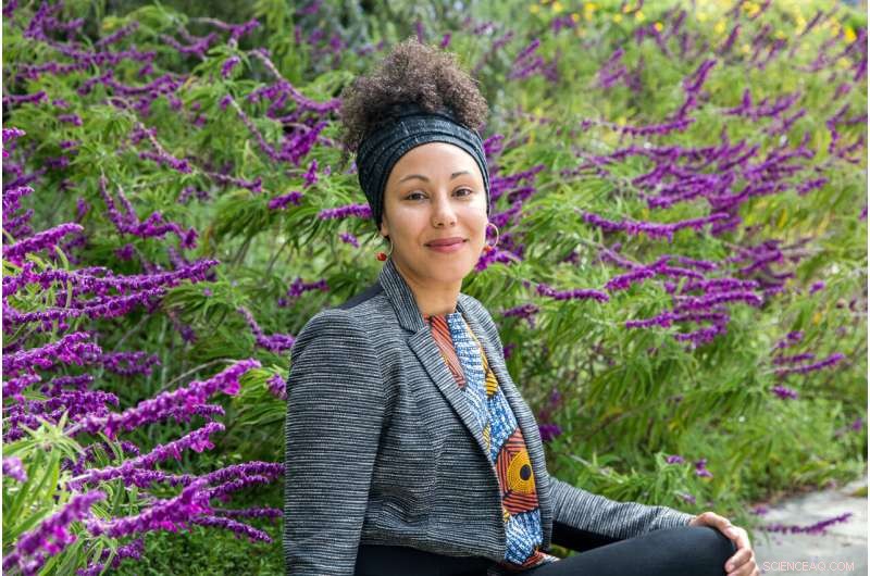 Entrepreneurs Drive Positive Change in Europe s Refugee Crisis