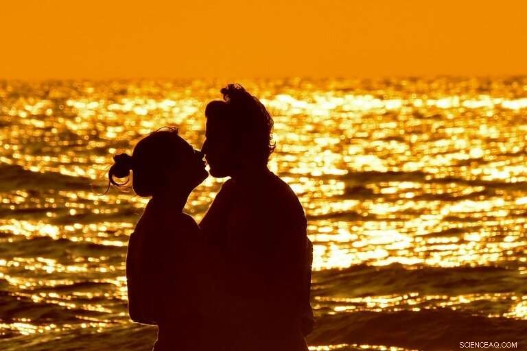 Research Reveals Women Are Better at Concealing Infidelity Than Men