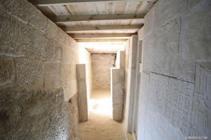 Ancient Cemetery Discovered Near Giza Pyramids, Housing Old Kingdom Tombs