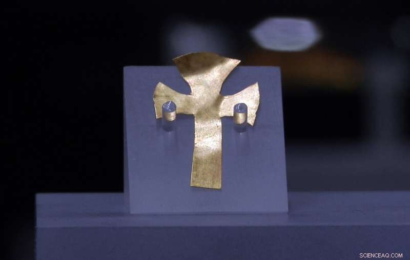 Anglo‑Saxon Prince’s Tomb Unearthed in Essex: Britain s Own  King Tut  Discovery