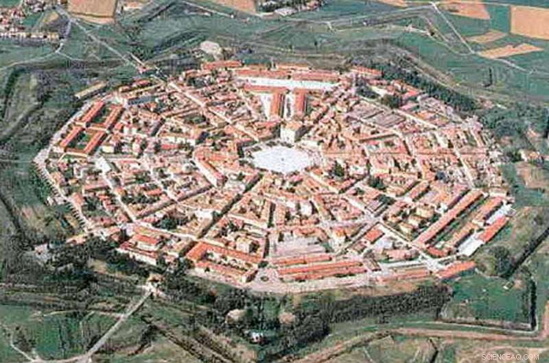 Leonardo da Vinci s Vision: An Ideal City Ahead of Its Era