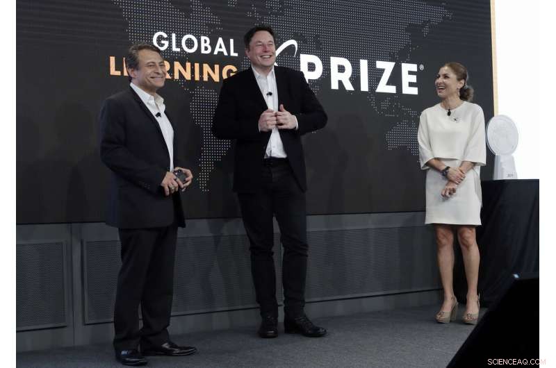 US and UK Teams Split $10M XPRIZE for Global Child Literacy Initiative