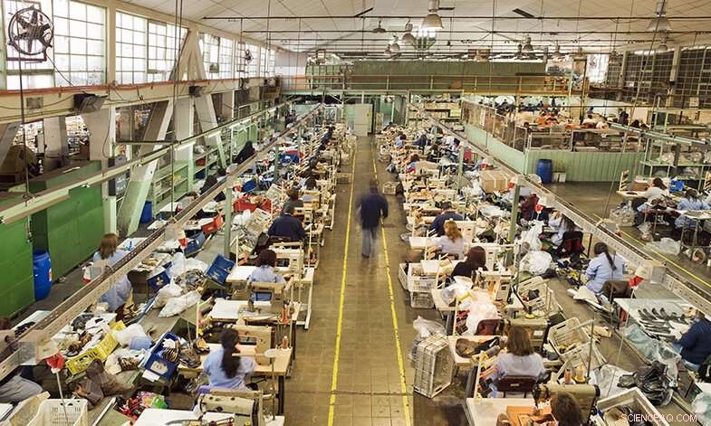 Study Reveals Global Garment Brands Fail to Meet Living Wage Commitments