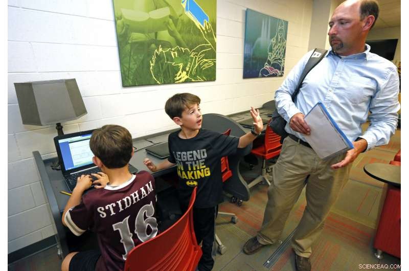 3 Million U.S. Students Lack Home Internet: Bridging the Digital Divide