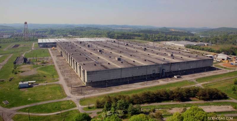 Iran s Uranium Enrichment: A Comprehensive Overview of Nuclear Weapons and Global Security