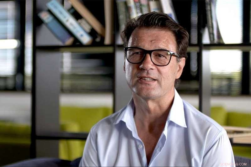 How to Keep Older Employees Engaged and Productive in the Workplace