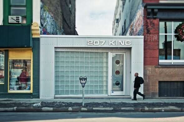 Research Links Gentrifier Racial Makeup to Retail Growth in Urban Neighborhoods