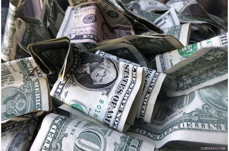 Facing Money Challenges? Explore Professional Financial Therapy Solutions