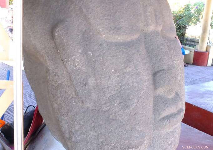 Mesoamerican Potbelly Statues Revealed: Lightning‑Induced Magnetism Unearthed