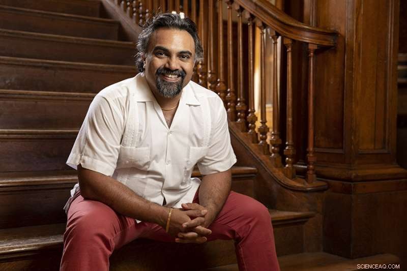 Archaeologist Uncovers Significant Historical Site in Mississippi River Valley