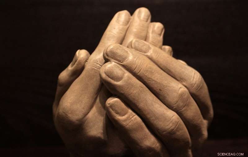 Small Acts of Kindness Boost Employee Health and Performance