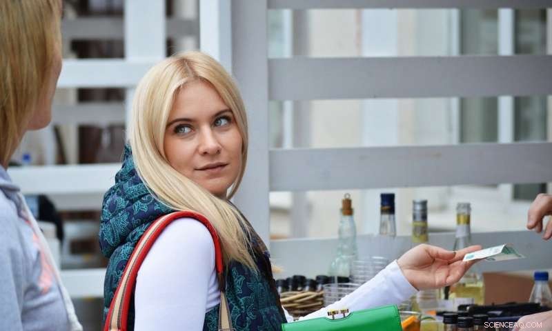 Study Reveals Consumers Are More Likely to Pay for Upgrades When Costs Are Presented as Add‑On