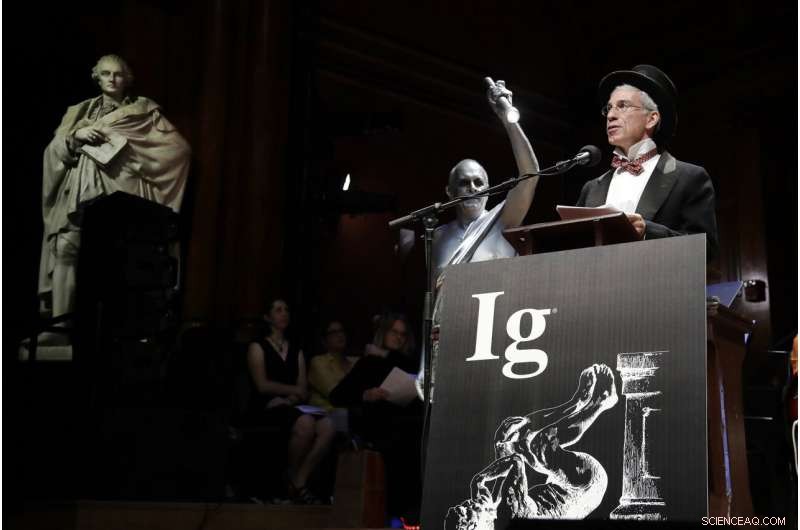 Surgeon Training and Unconventional Research Awarded at 2019 Ig Nobel Ceremony