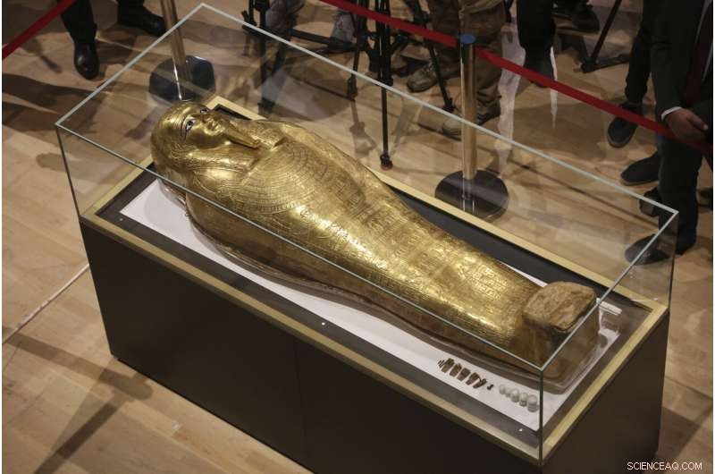 Egypt Restores Gilded Coffin of Ptolemaic Priest to National Museum After Return from New York
