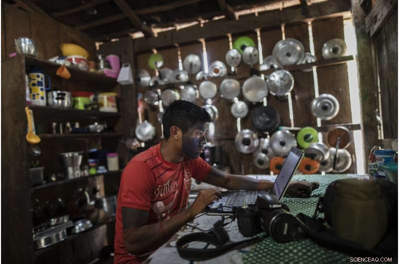 Amazon Tembe Tribe: How Arrows and Smartphones Shape Daily Life