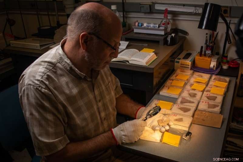 Cutting-Edge Imaging Deciphers 2,000-Year-Old Pottery Inscriptions