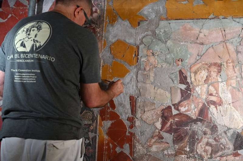 Revolutionary Method Brings Herculaneum’s Lost Art to Life