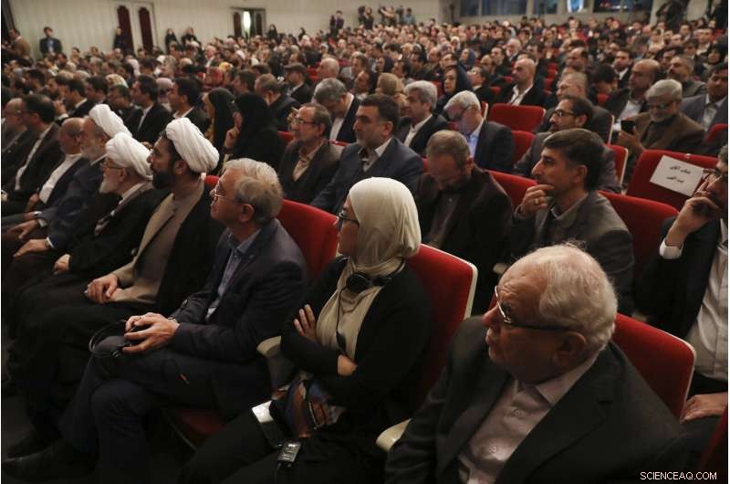 Iran Honors Two US-Educated Scientists with Prestigious Mustafa Prize