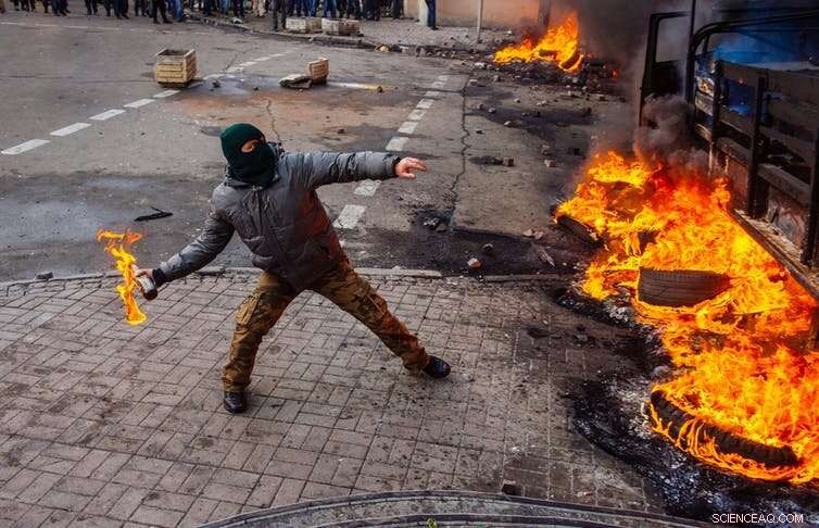 The Psychology Behind Riots: Uncovering the Roots of Mass Unrest