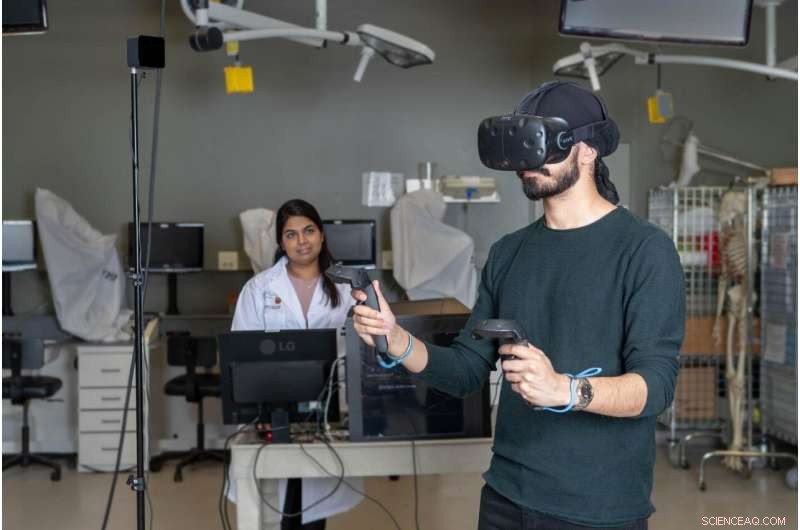 Traditional Anatomy Teaching Surpasses VR and Mixed Reality, Study Finds