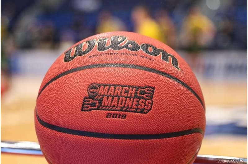 Revamping NBA Rookie Pay Scale to Encourage College Graduation