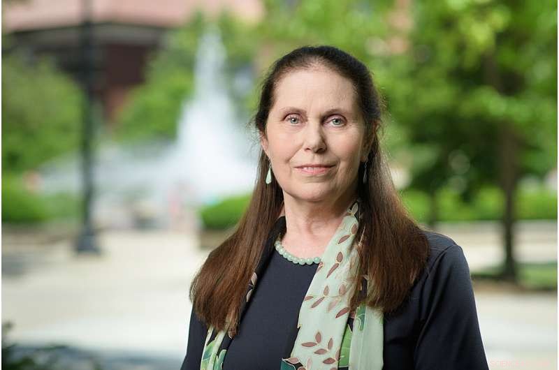 Why Family Holiday Gatherings Often Lead to Conflict – Insights from Social Science Research