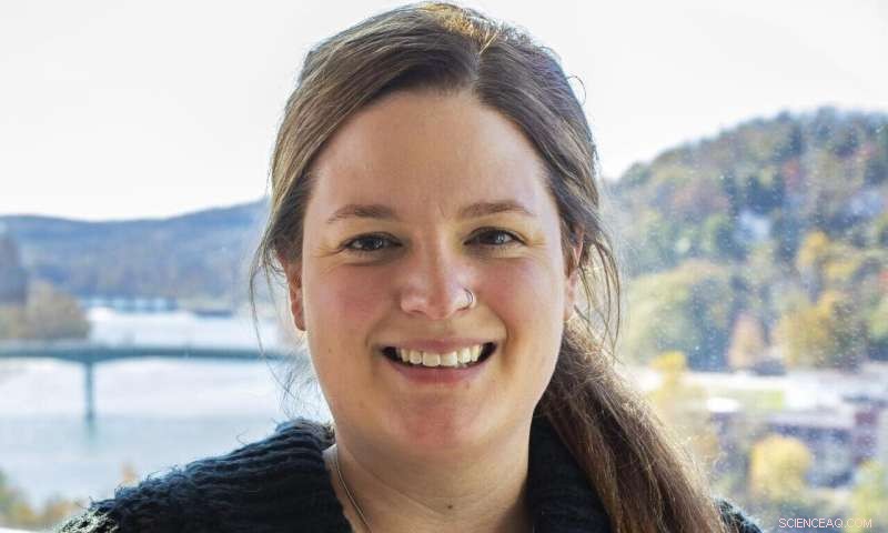 Tracing European and Native American Migration with Tree‑Ring Analysis of Historic Log Structures