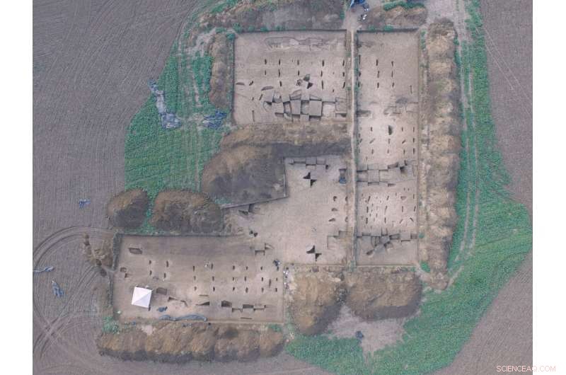 Early Neolithic House Orientations Decoded: The Counterclockwise Puzzle Unveiled