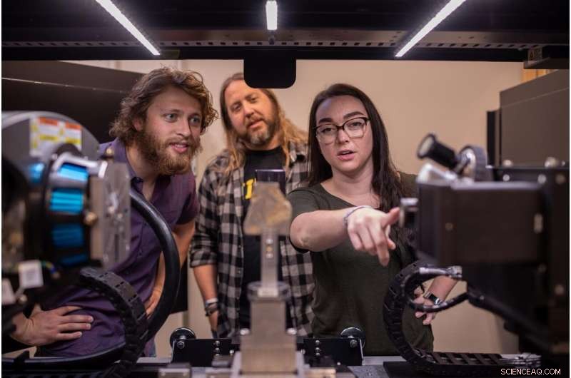 Scientists Discover Earliest Fossilized Digestive Tract, 550 Million Years Old