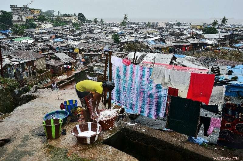 Oxfam Reveals: 22 Wealthiest Men Outweigh All African Women in Net Worth